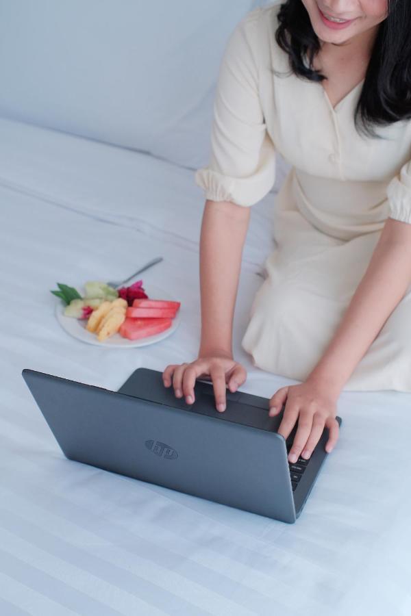Azana Style Hotel Bandara Jakarta Тангеранг Екстер'єр фото